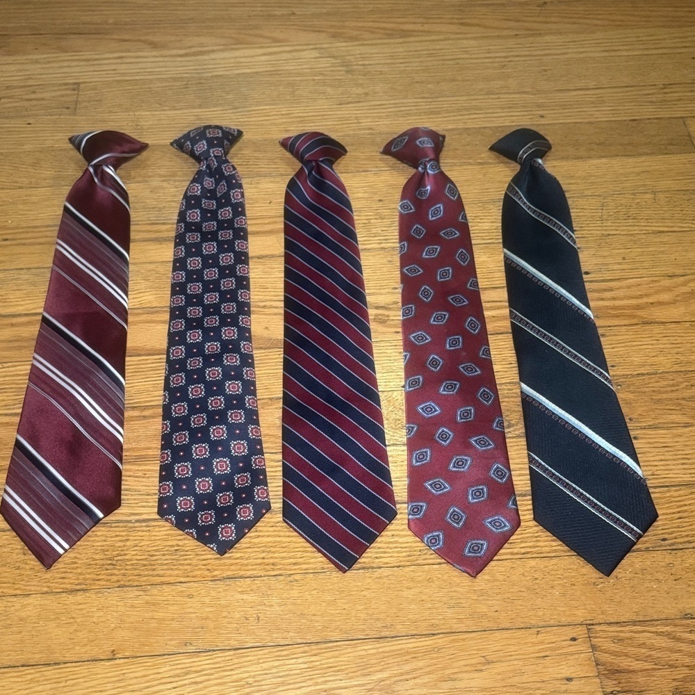 Vintage Men’s Clip-On Tie Set Assorted Colors Red Blue Black Lot EUC